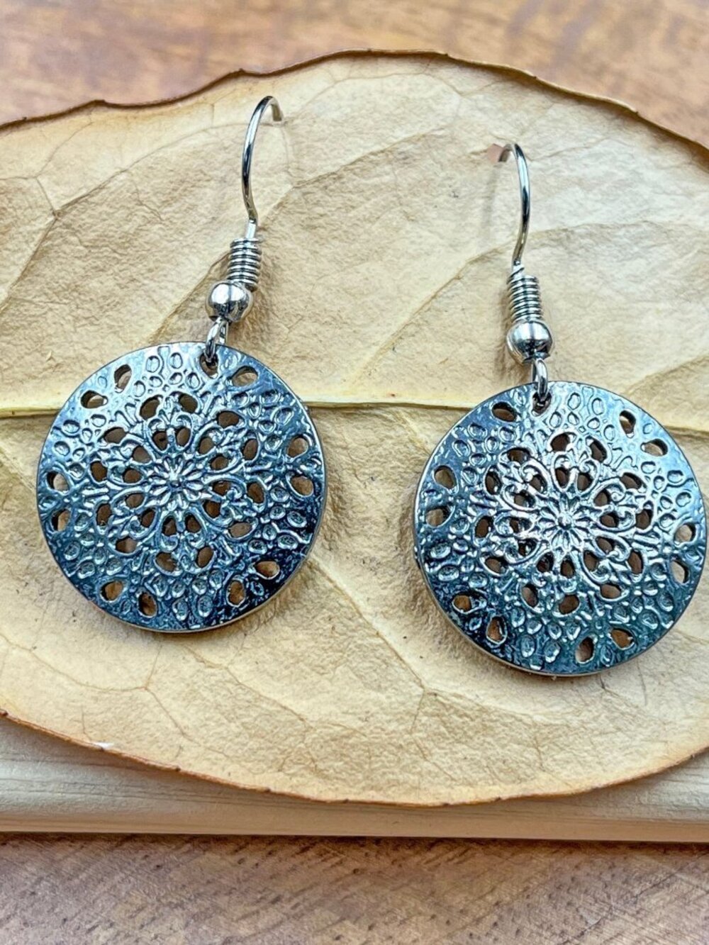 Gunmetal Flower Cutout Drop Earrings - Picture 3 of 6